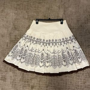 Beige and brown skirt